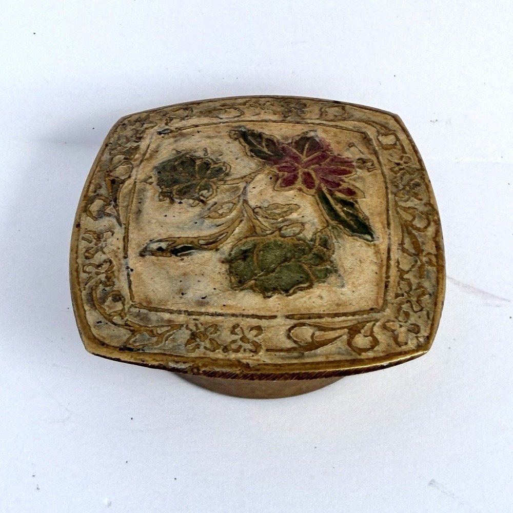 Mini Brass Trinket Box With Lid Painted Enamel Flowers Pillbox Knock Knack - Picture 4 of 7